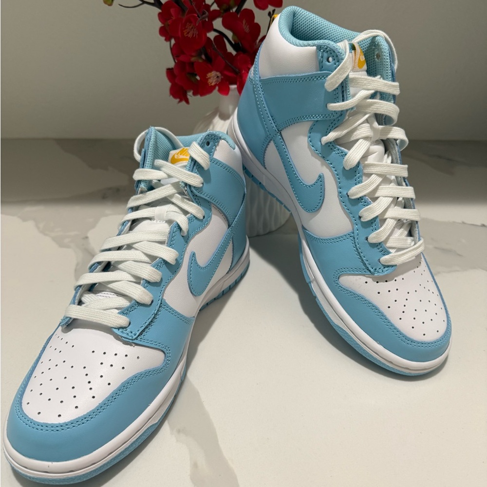 Nike Dunk Hi, Blue Chill/ White - 7.5M - New